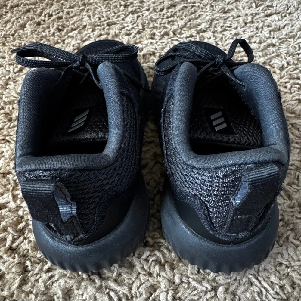 Adidas Alphabounce Shoes Boys Size 8K Black Running Sneakers Mesh B42289 Kids